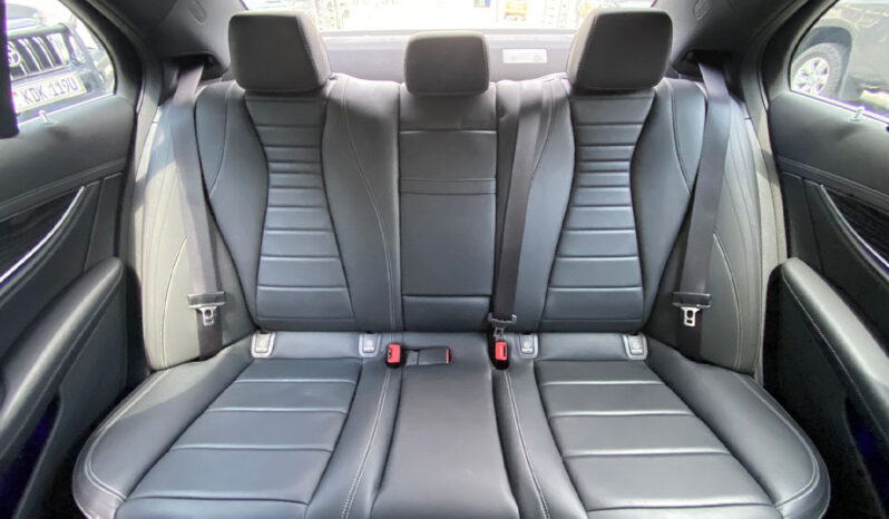 
Mercedes Benz E220d 2017 full									