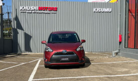 Toyota Sienta Hybrid 2018