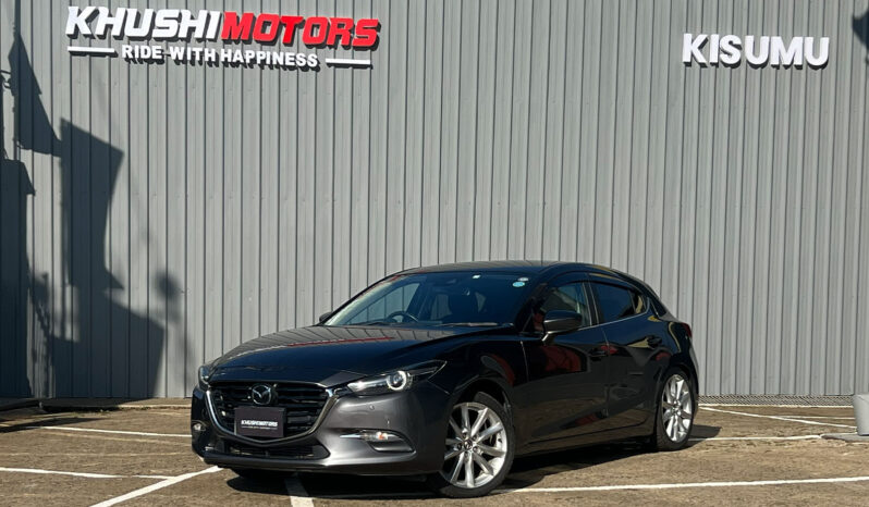 
								Mazda Axela 2018 full									