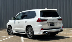 Lexus LX570 2018