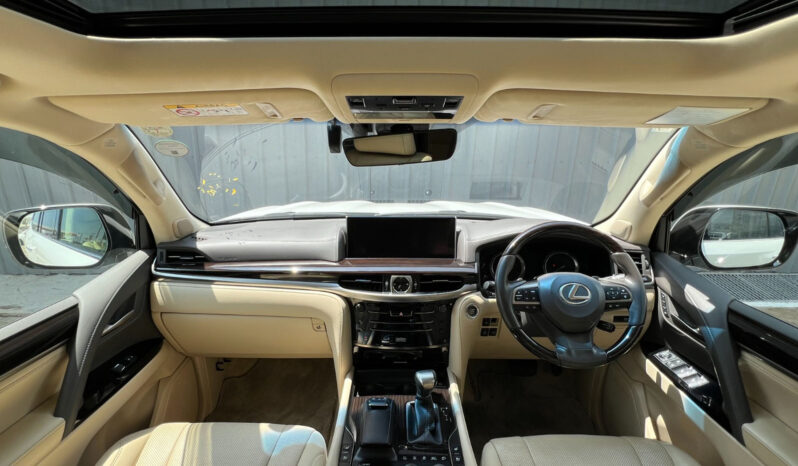 
								Lexus LX570 2018 full									